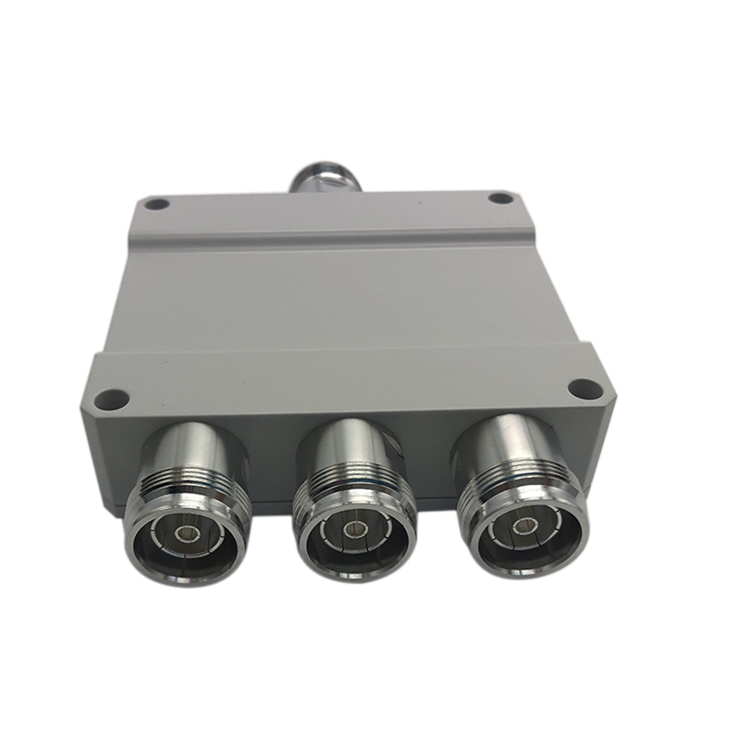 3 way reactive power divider splitter