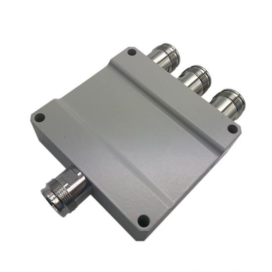 600-3800MHz 3 way reactive power splitter