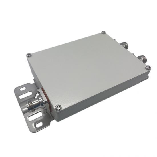 diplexer 390-470MHz/790-2200 MHz